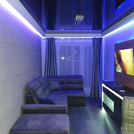 Apartament Skarbowa 1& Parking 莱什诺 外观 照片