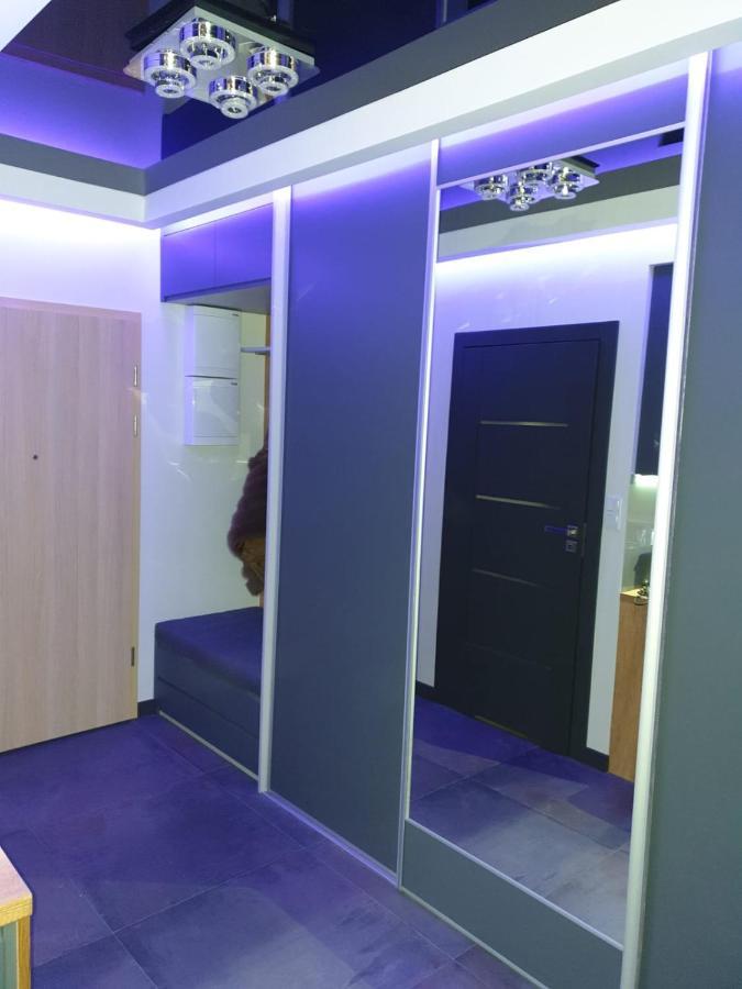 Apartament Skarbowa 1& Parking 莱什诺 外观 照片
